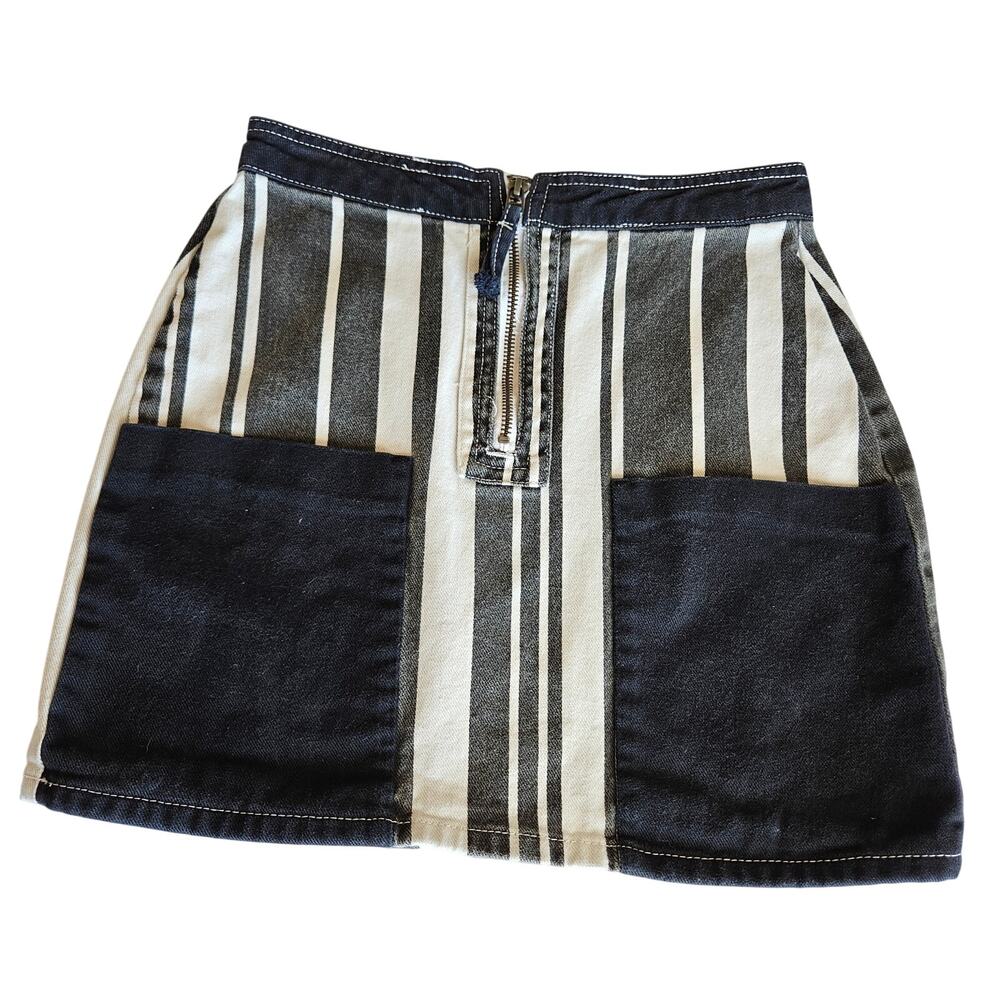 Urban Outfitters‎ BDG Ruby Striped Zip-Front Mini Skirt Demin Women's X-Small